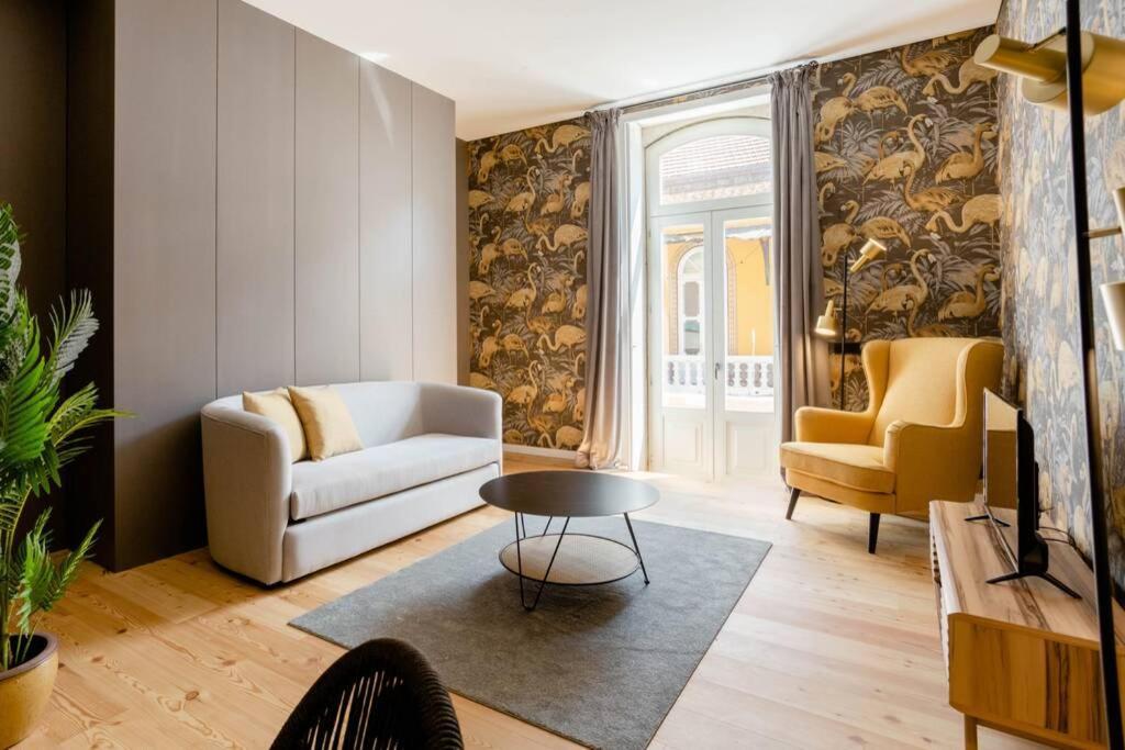 Boutique Rentals-Art & Charm II Apt W/ Terrace Porto Exterior photo