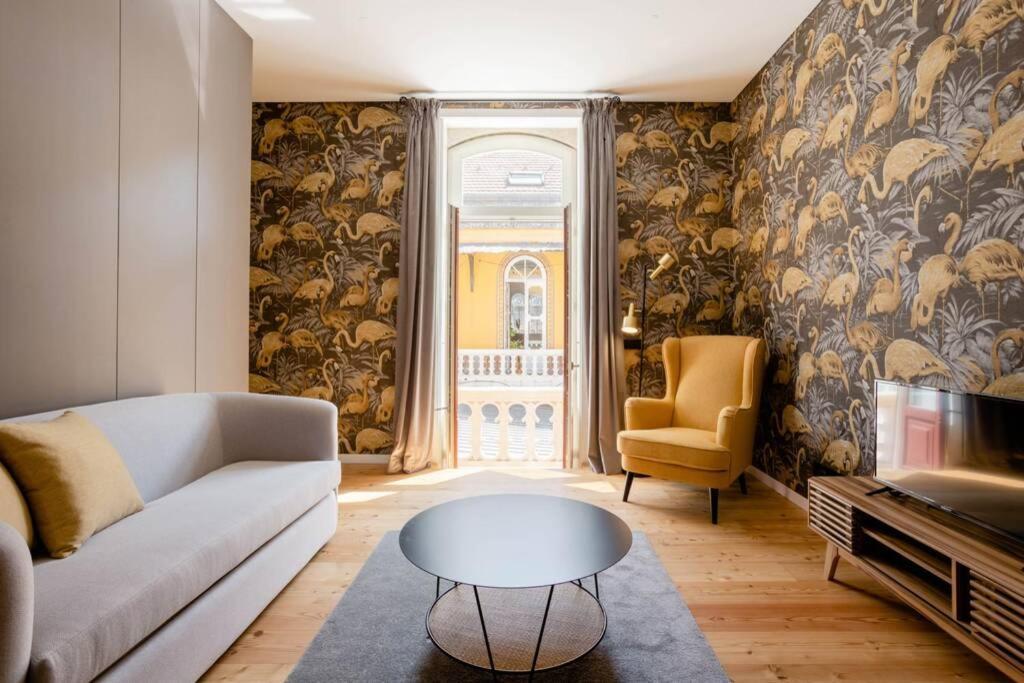 Boutique Rentals-Art & Charm II Apt W/ Terrace Porto Exterior photo